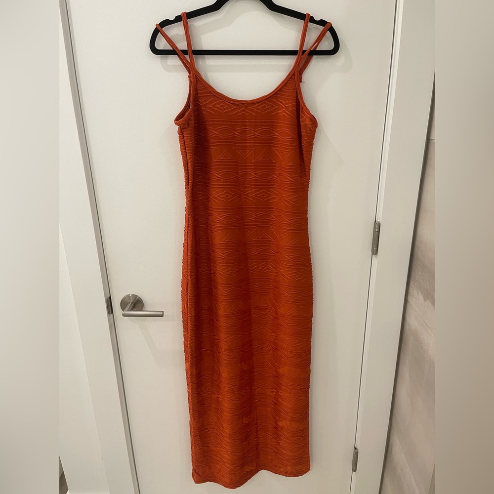 Vintage Newport News bodycon textured maxi dress. Size 10